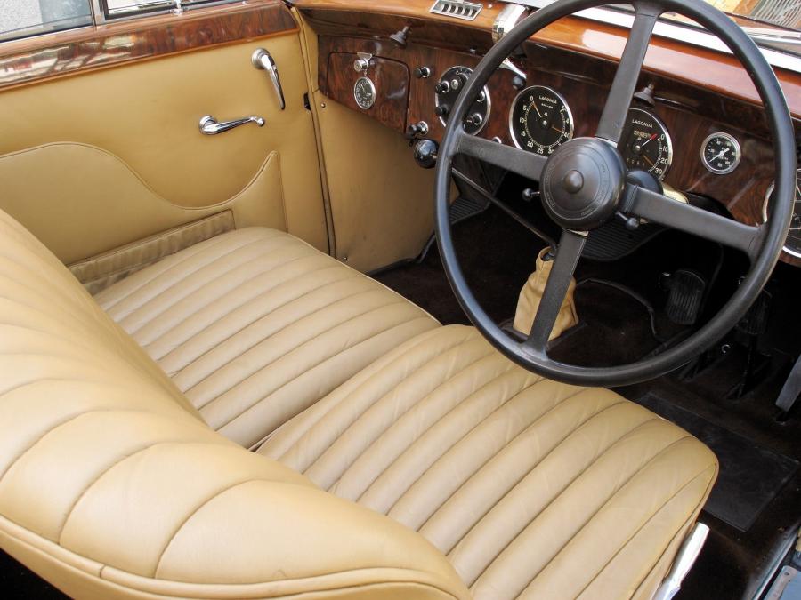 Интерьер Lagonda LG6 Drophead Coupe 1937 года  (фото 9 из 15)